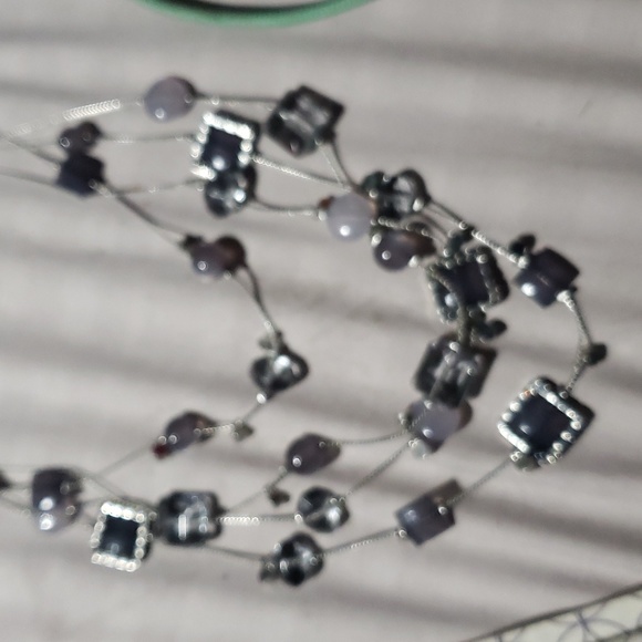 Charming Charlie layered necklace - Picture 2 of 3